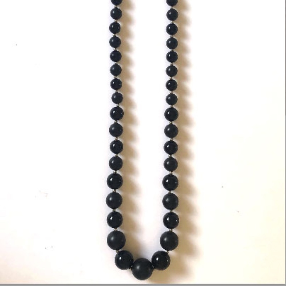 Lot of Vintage pearl necklaces. Black and white pearl necklace lot. Bead necklac - Picture 2 of 8